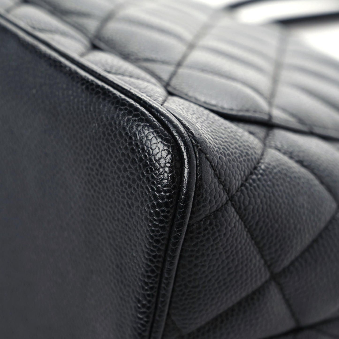 Caviar Quilted Medallion Tote Black
