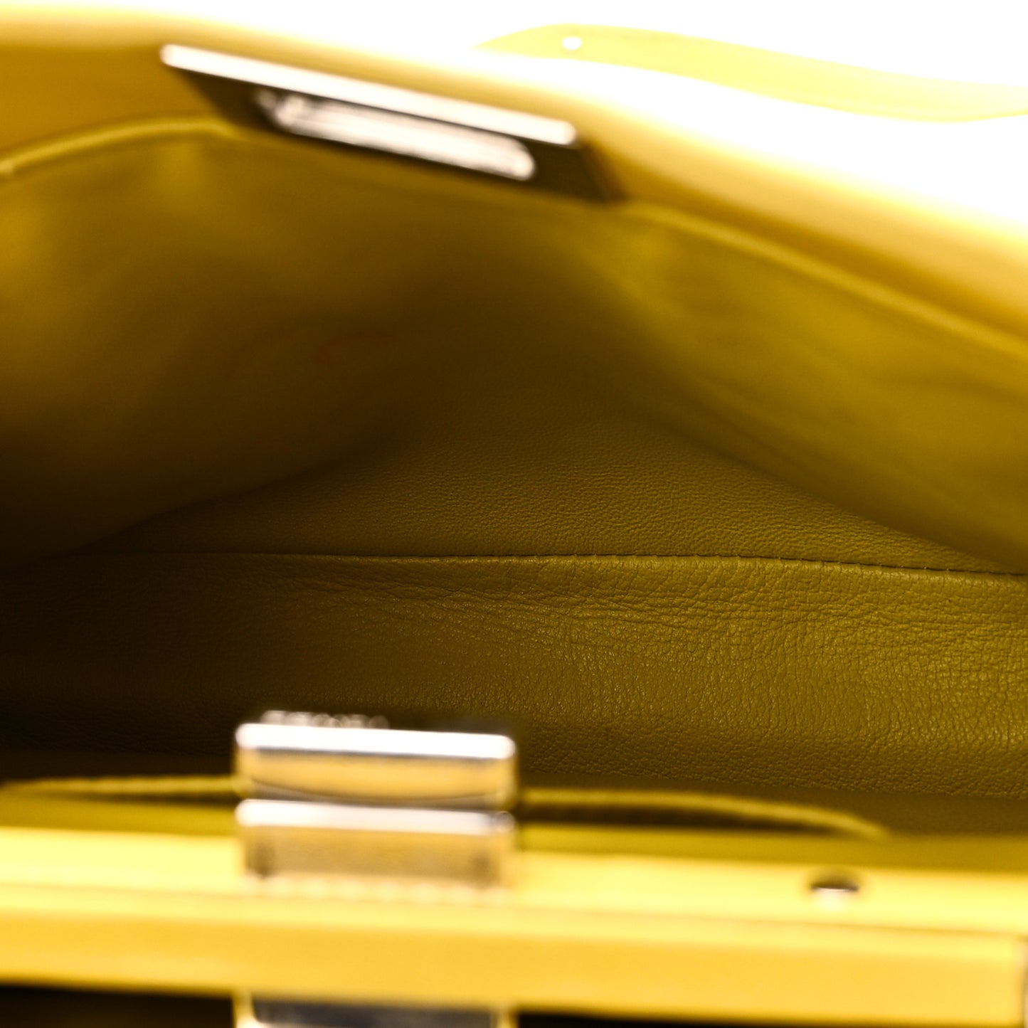Nappa Mini Peekaboo Iconic Satchel Lime