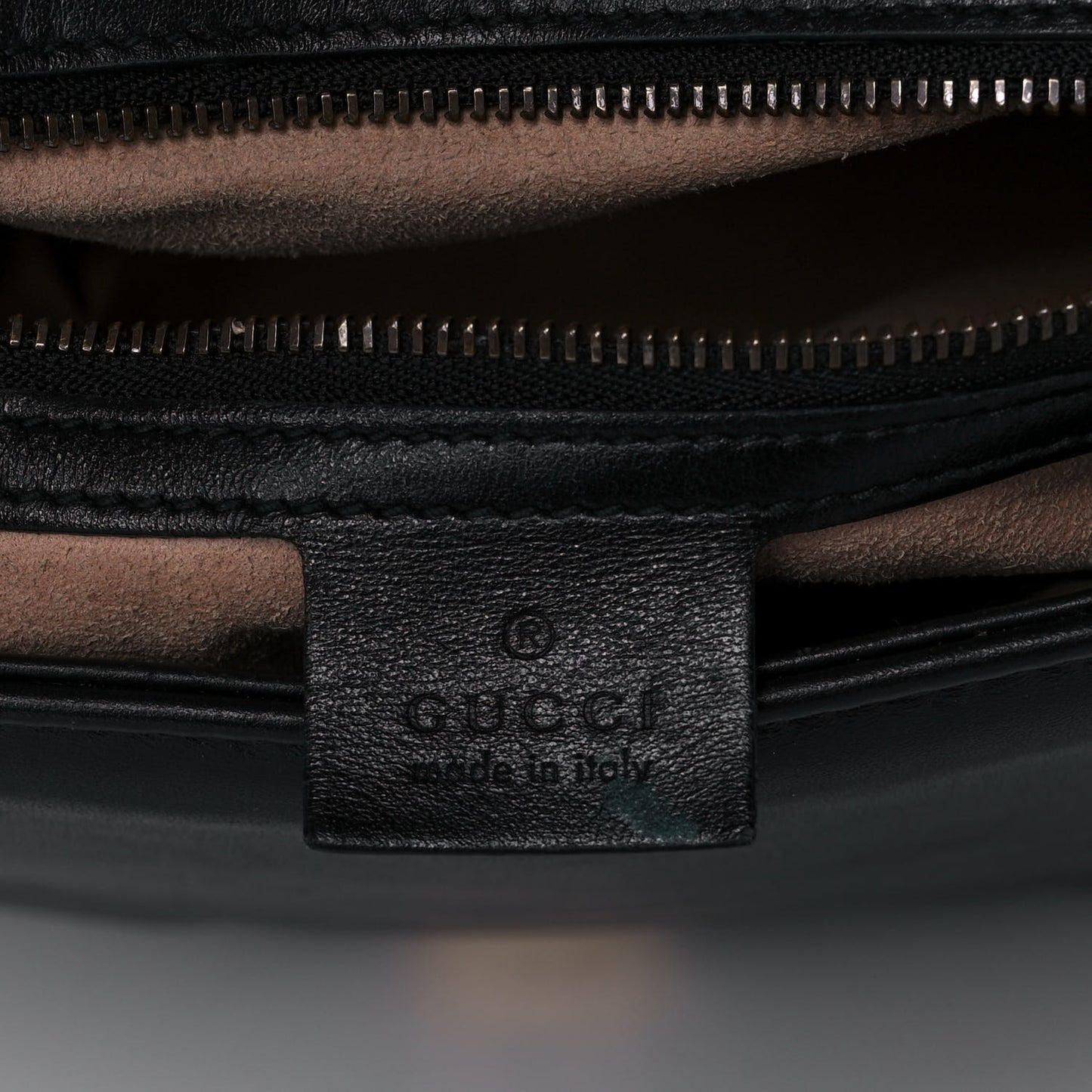 Calfskin Matelasse Large GG Marmont Shoulder Bag Black