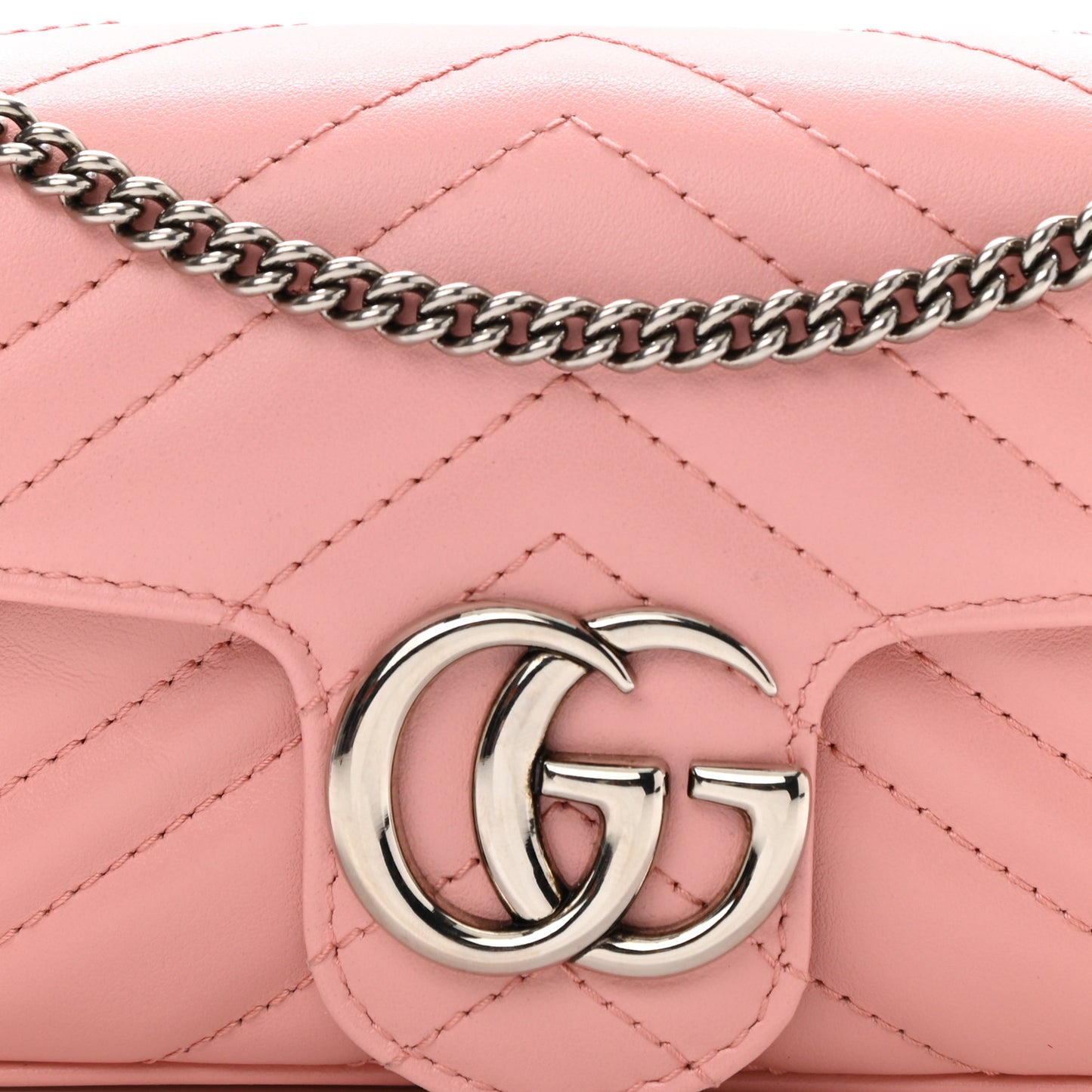 Calfskin Matelasse Super Mini GG Marmont Shoulder Bag Wild Rose