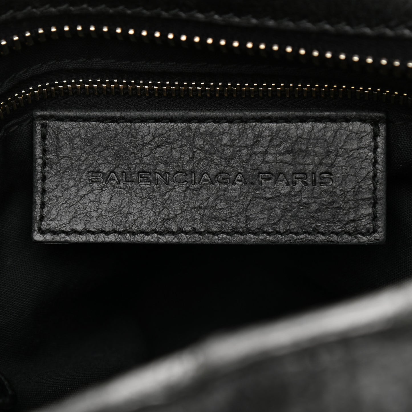 Agneau Giant 12 Gold Hardware Work Black