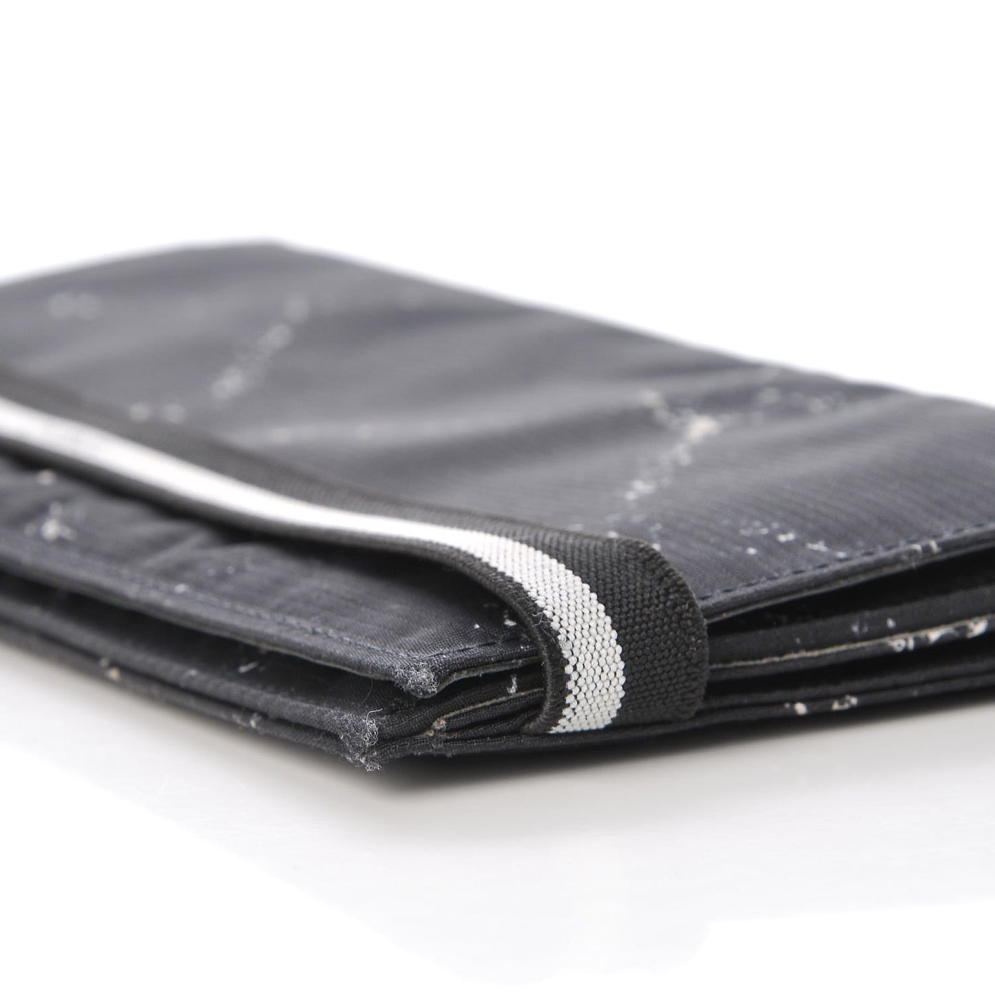 Nylon Travel Flap Wallet Black