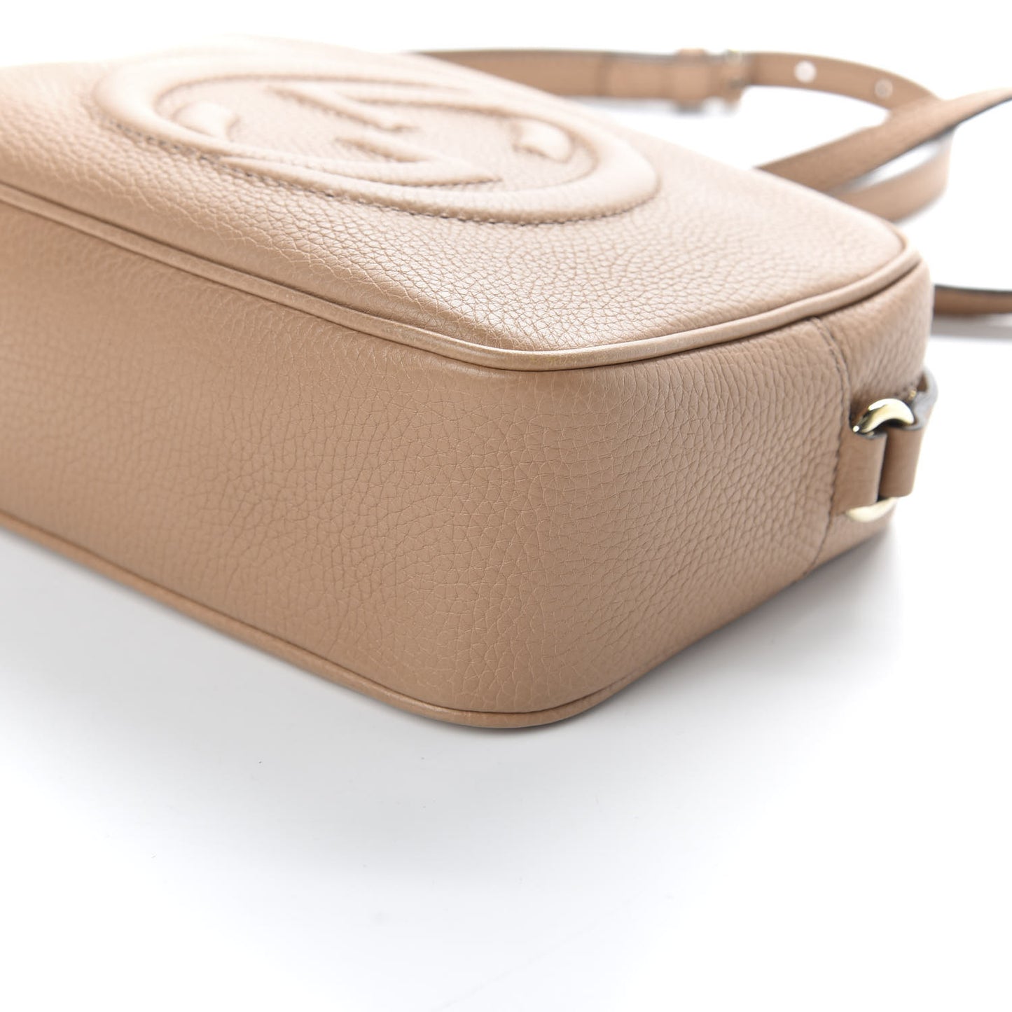 Pebbled Calfskin Small Soho Disco Bag Camelia