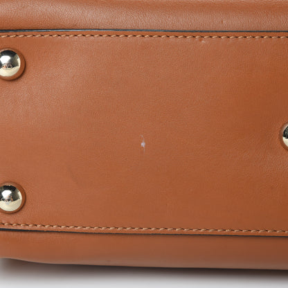 Valentino Garavani Vitello Rockstud Dome Shopper Light Cuir 13 of 16