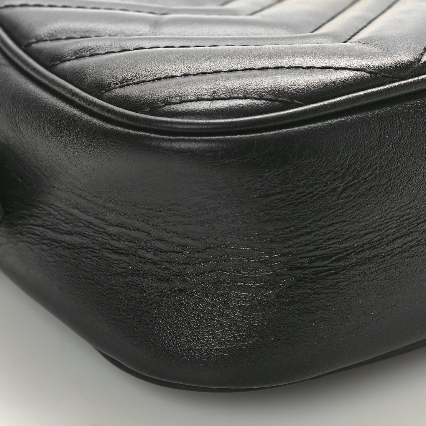 Calfskin Matelasse Small GG Marmont Chain Shoulder Bag Black