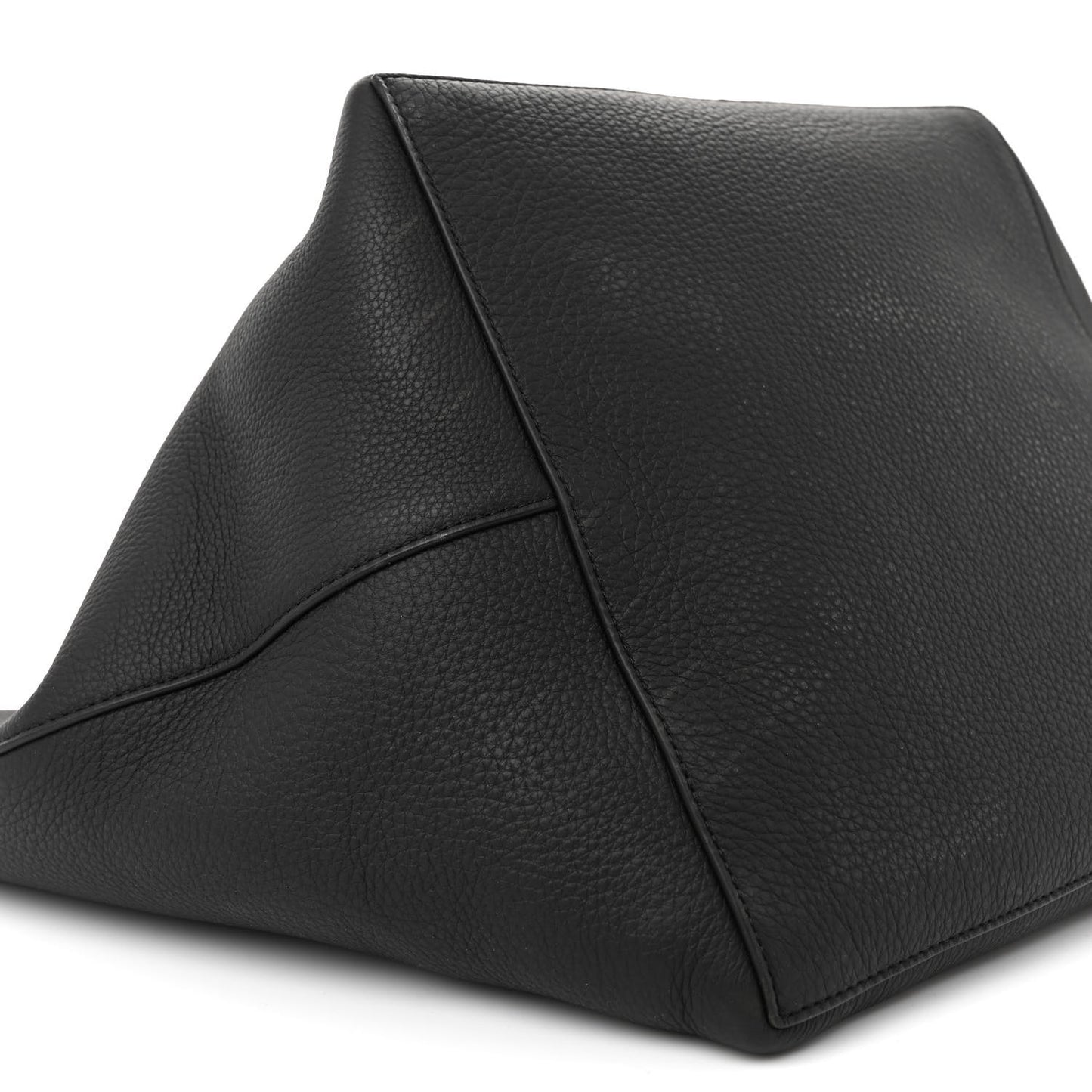 Grained Calfskin Park Tote Three Black
