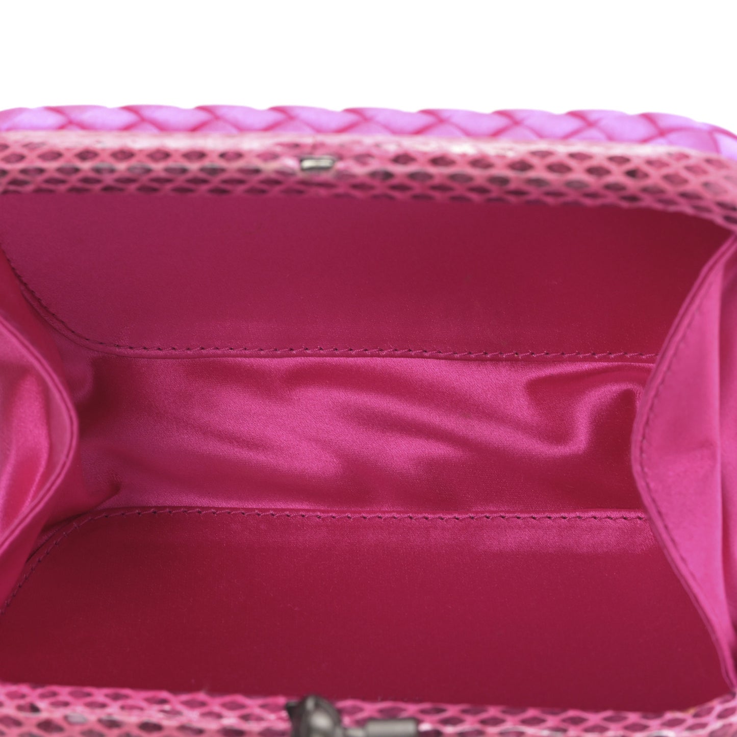 Satin Intreccio Impero Ayers Knot Clutch Rosa Shock