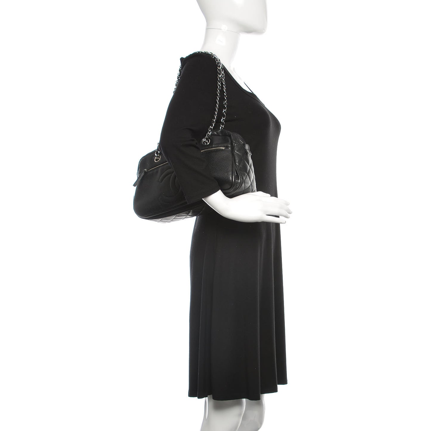 Caviar Quilted Timeless CC Shoulder Bag Black