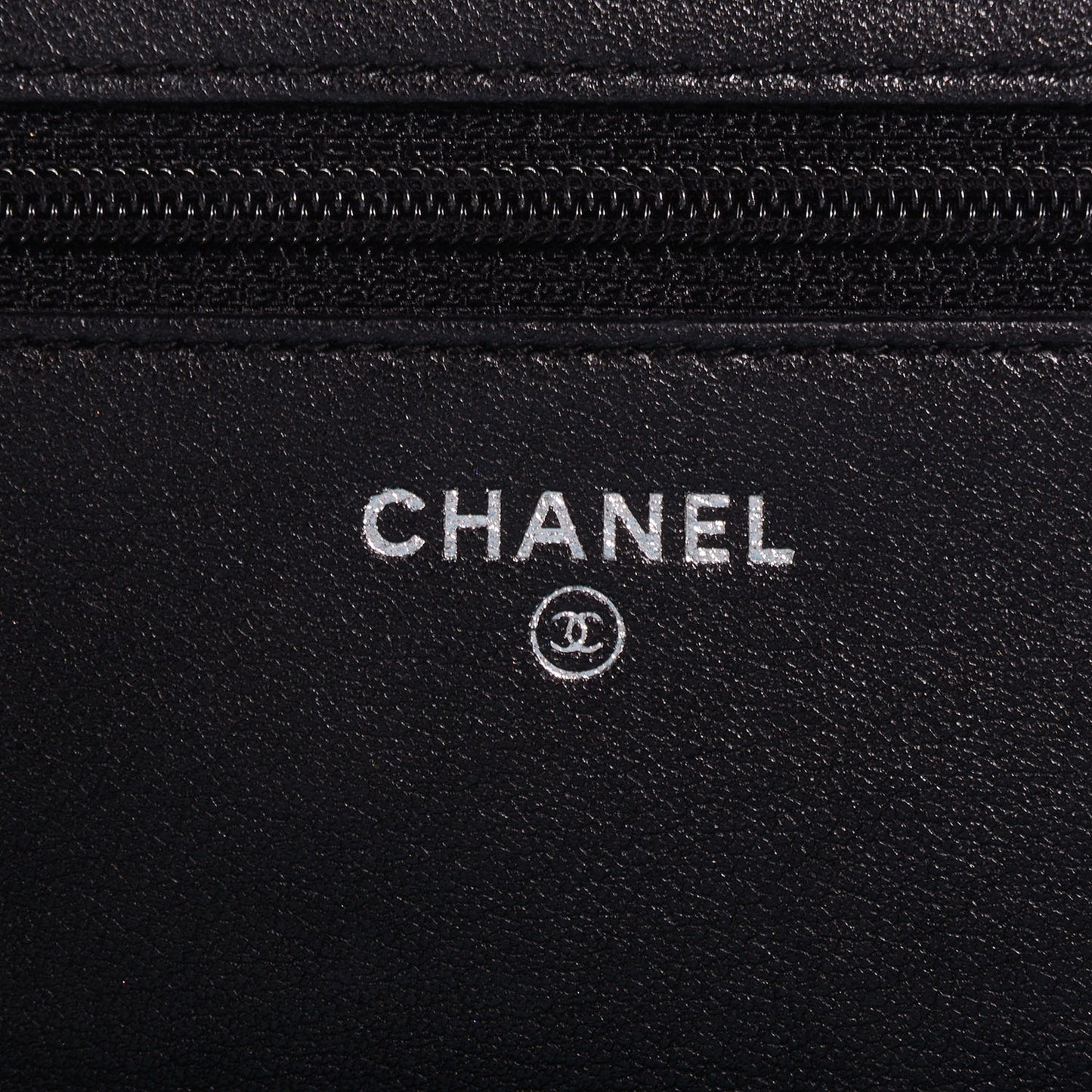 Caviar Sevruga Wallet On Chain WOC Black
