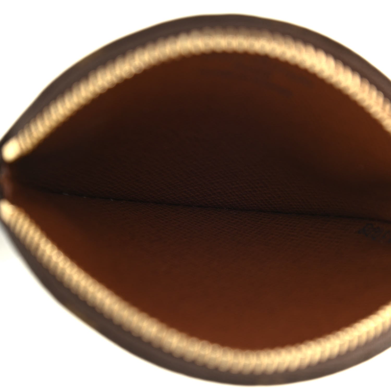 Louis Vuitton Monogram Round Coin Purse 5 of 7