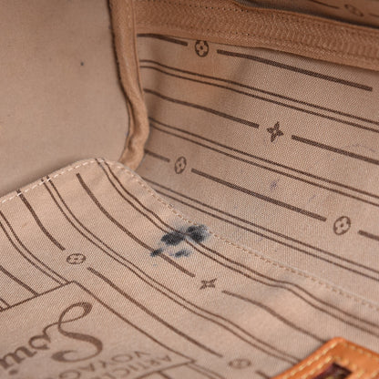 Louis Vuitton Monogram Neverfull MM 9 of 10