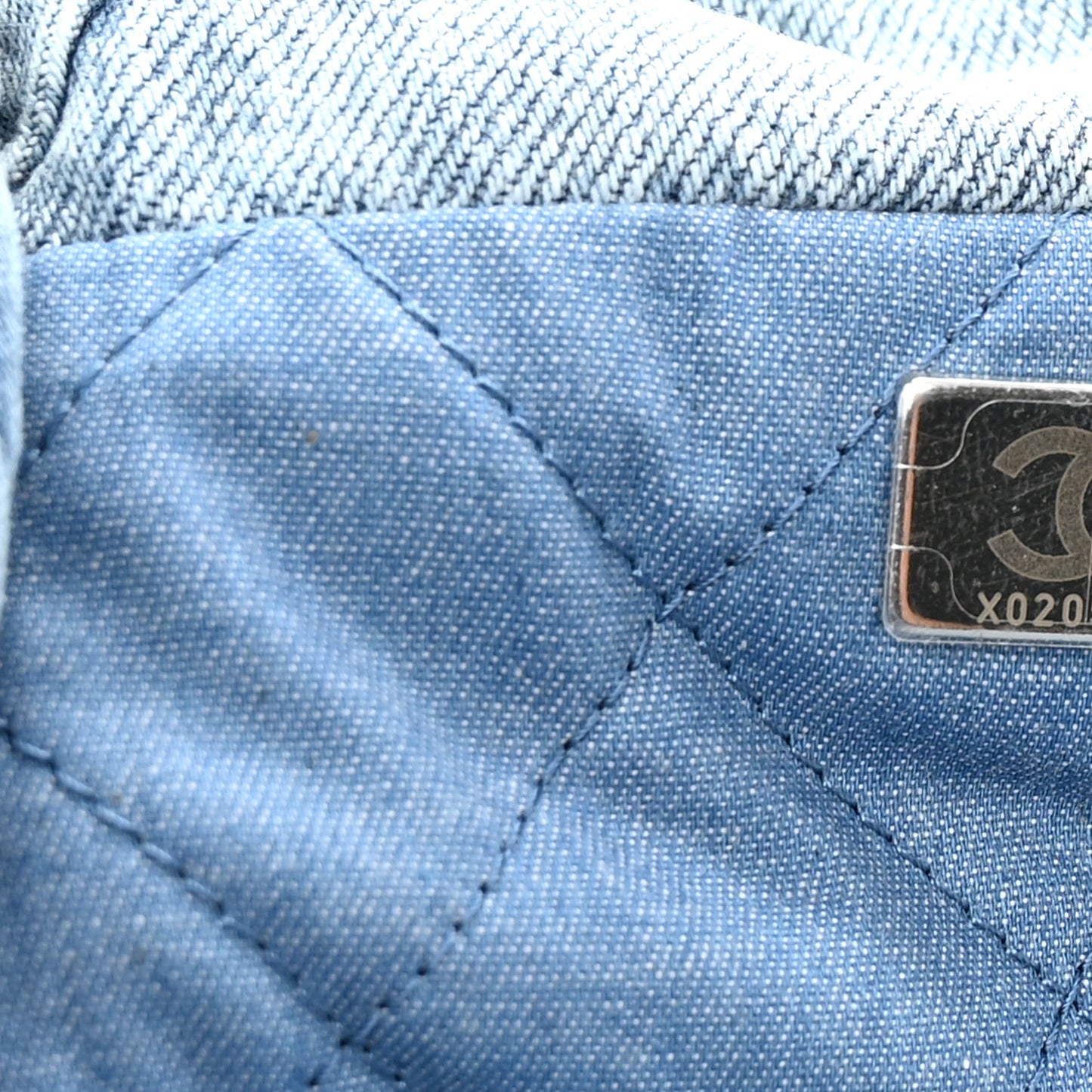 Denim Quilted Small Chanel 22 Blue