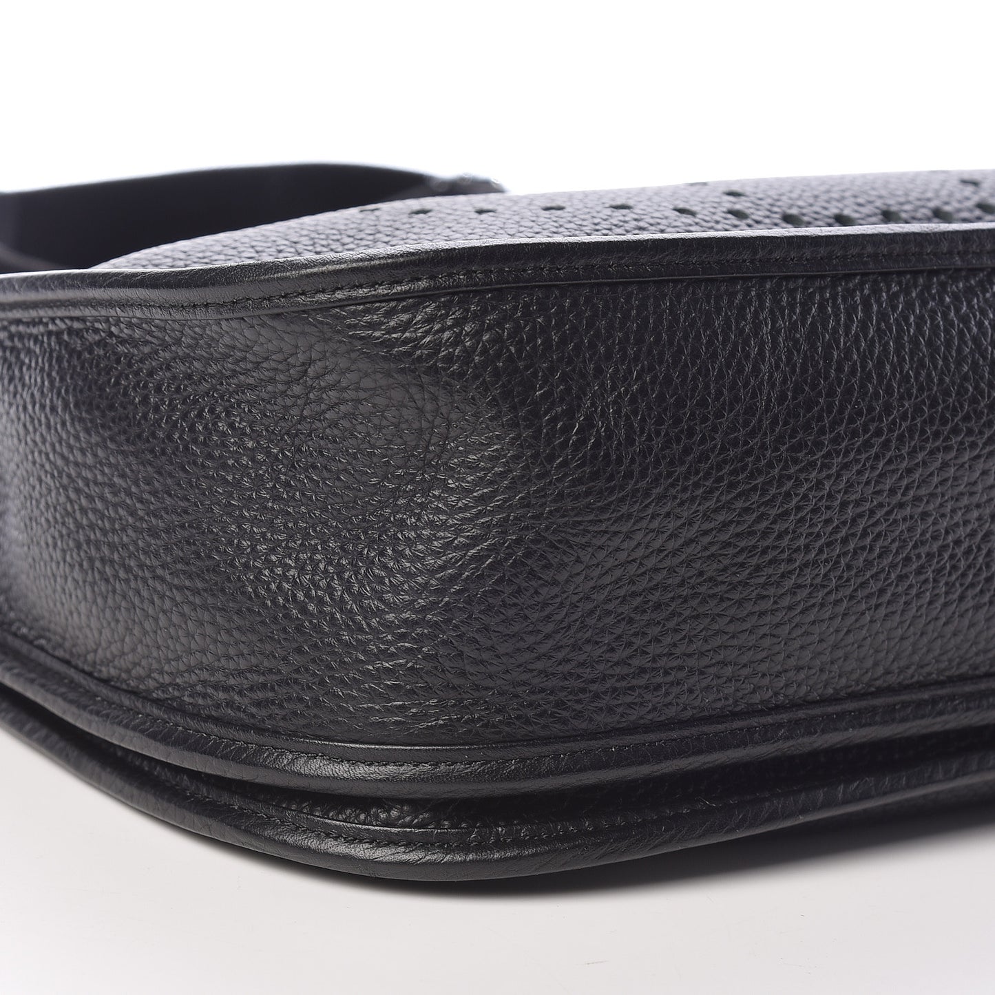 Taurillon Clemence Evelyne III PM Black