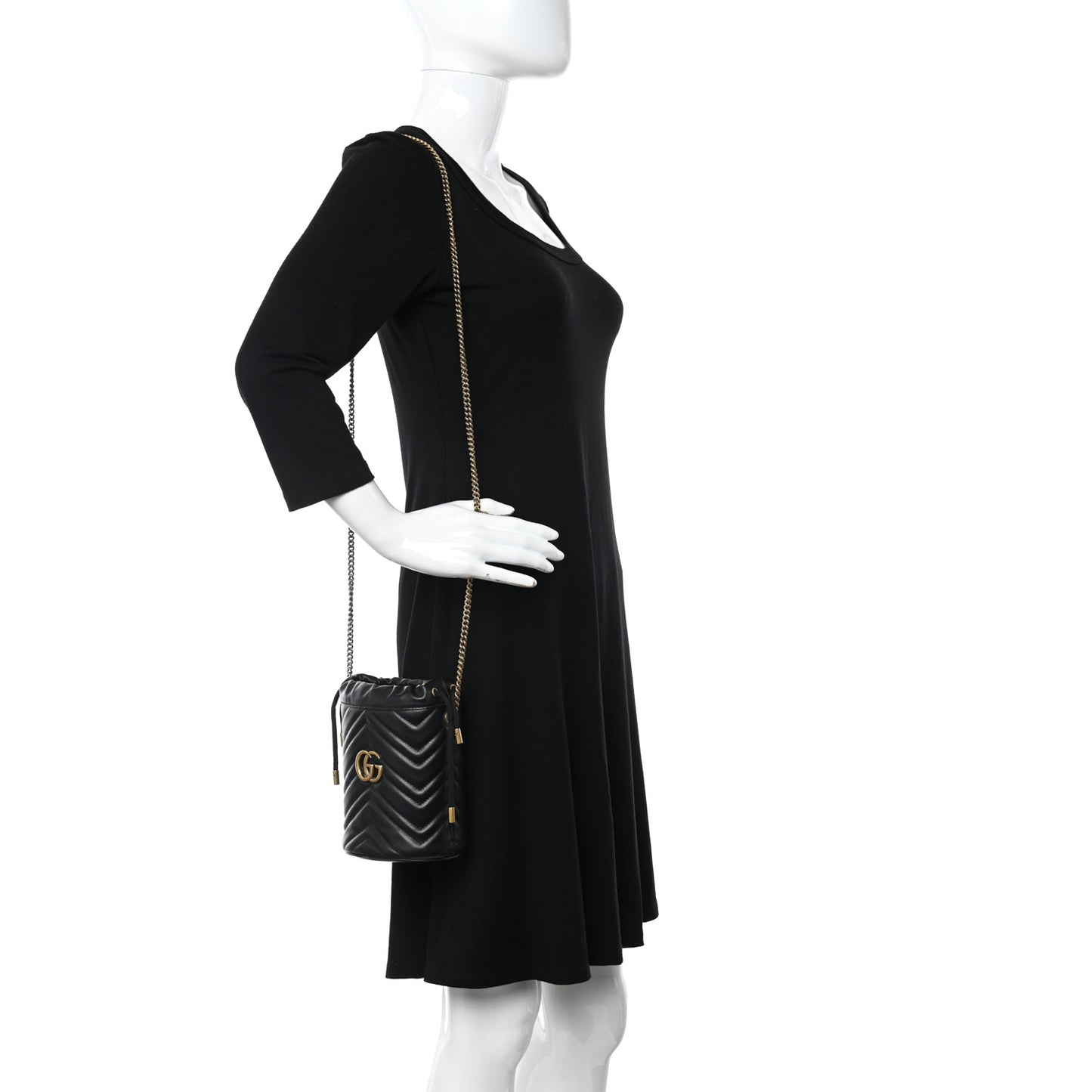 Calfskin Matelasse Mini GG Marmont 2.0 Bucket Bag Black