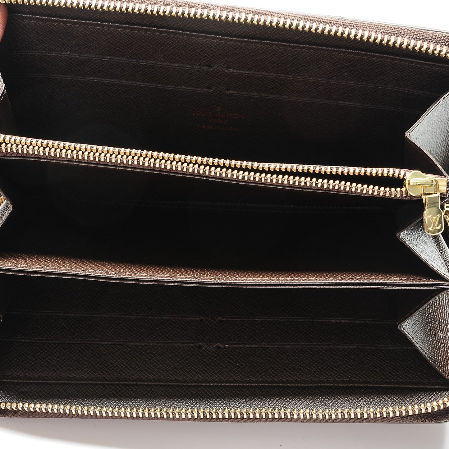 Damier Ebene Zippy Wallet