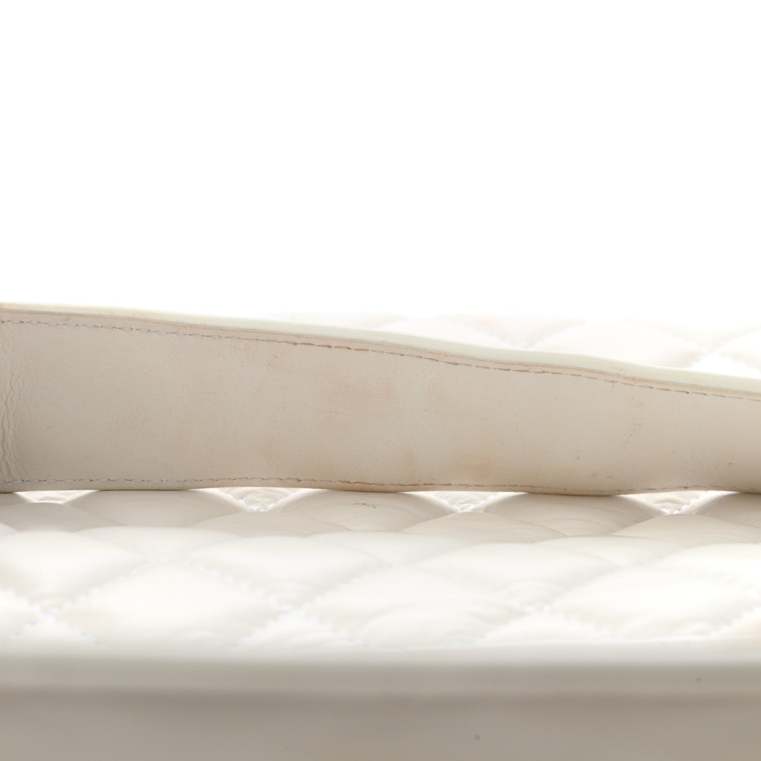 Chanel Calfskin Quilted Logo Flap Case White 11 of 12