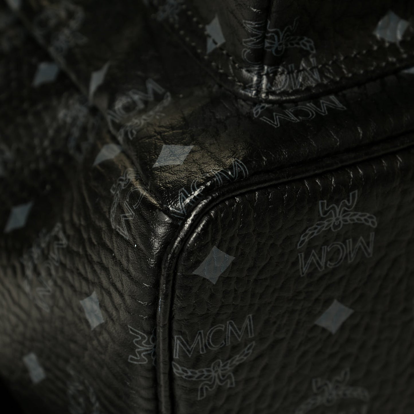 Visetos Medium Side Studs Stark Backpack Black