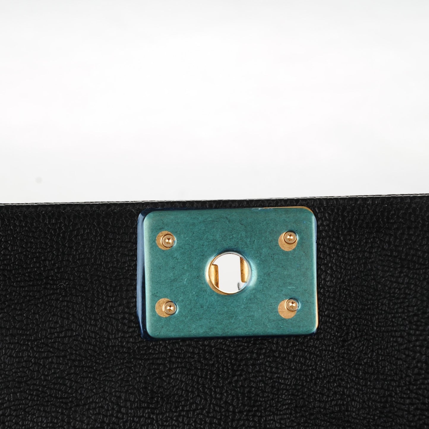 Caviar Quilted New Medium Boy Flap Black