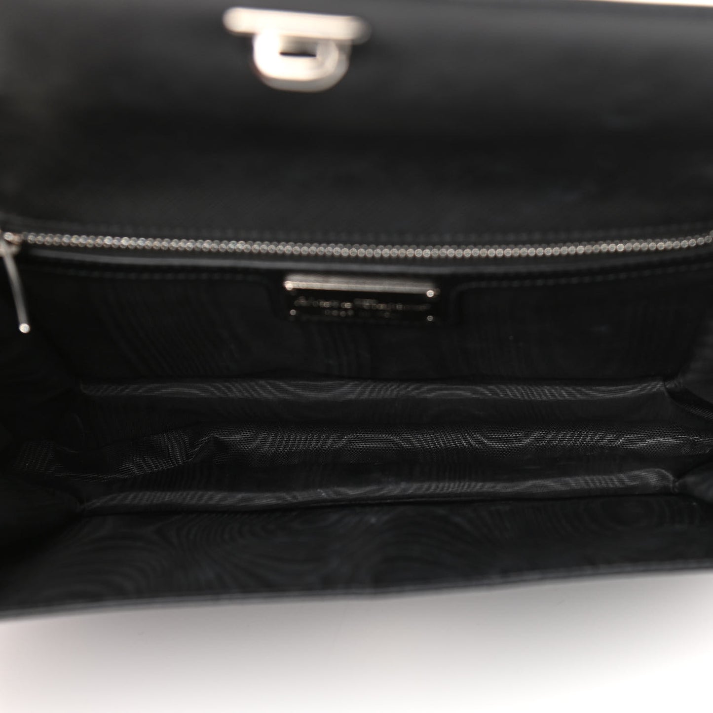 Pebbled Calfskin Vara Bow Chain Flap Crossbody Black