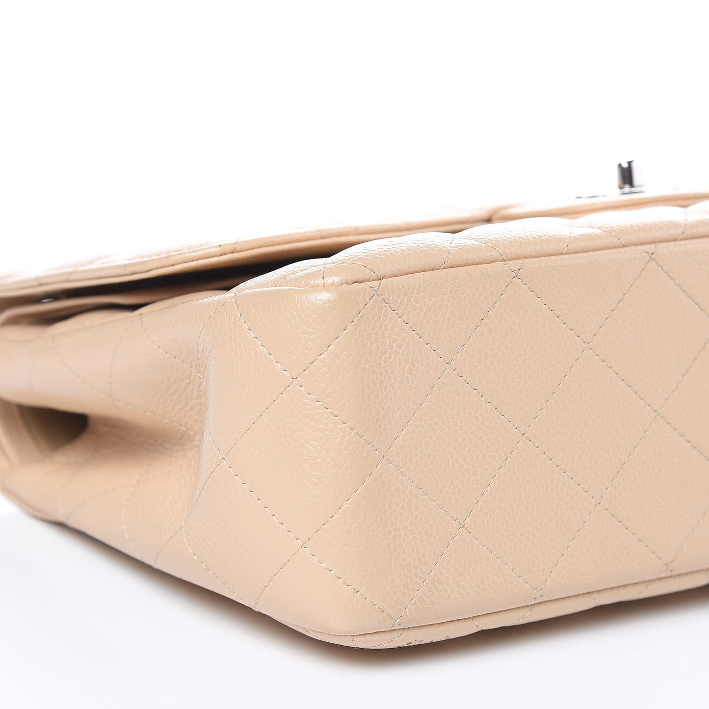 Caviar Quilted Jumbo Double Flap Beige Clair