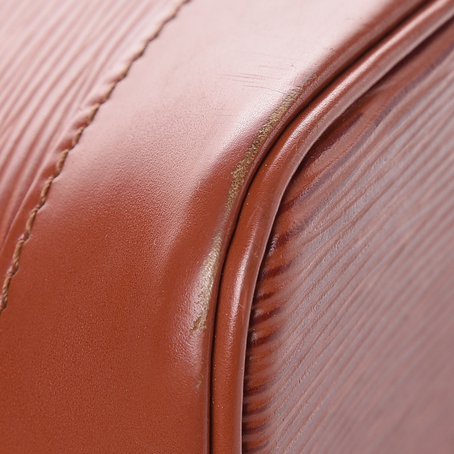Louis Vuitton Epi Alma PM Kenyan Fawn 10 of 15