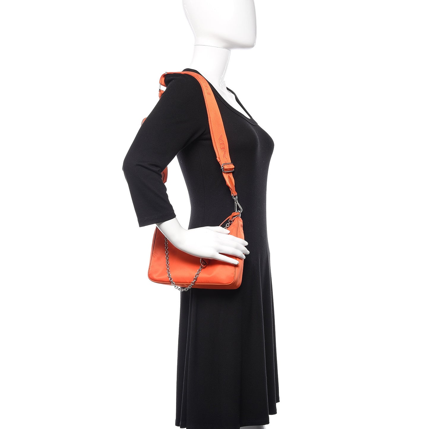 Re-Nylon Saffiano Re-Edition 2005 Shoulder Bag Arancio