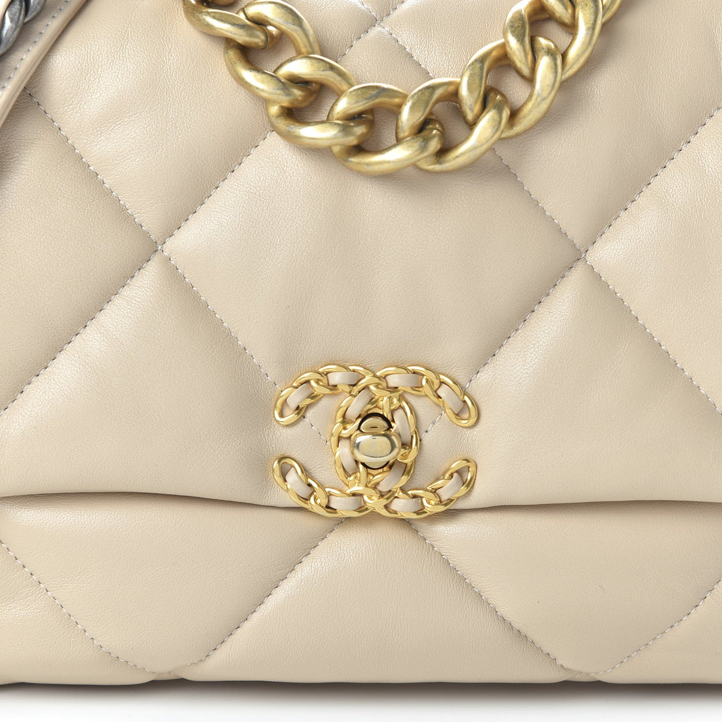 Lambskin Quilted Large 19 Flap Beige