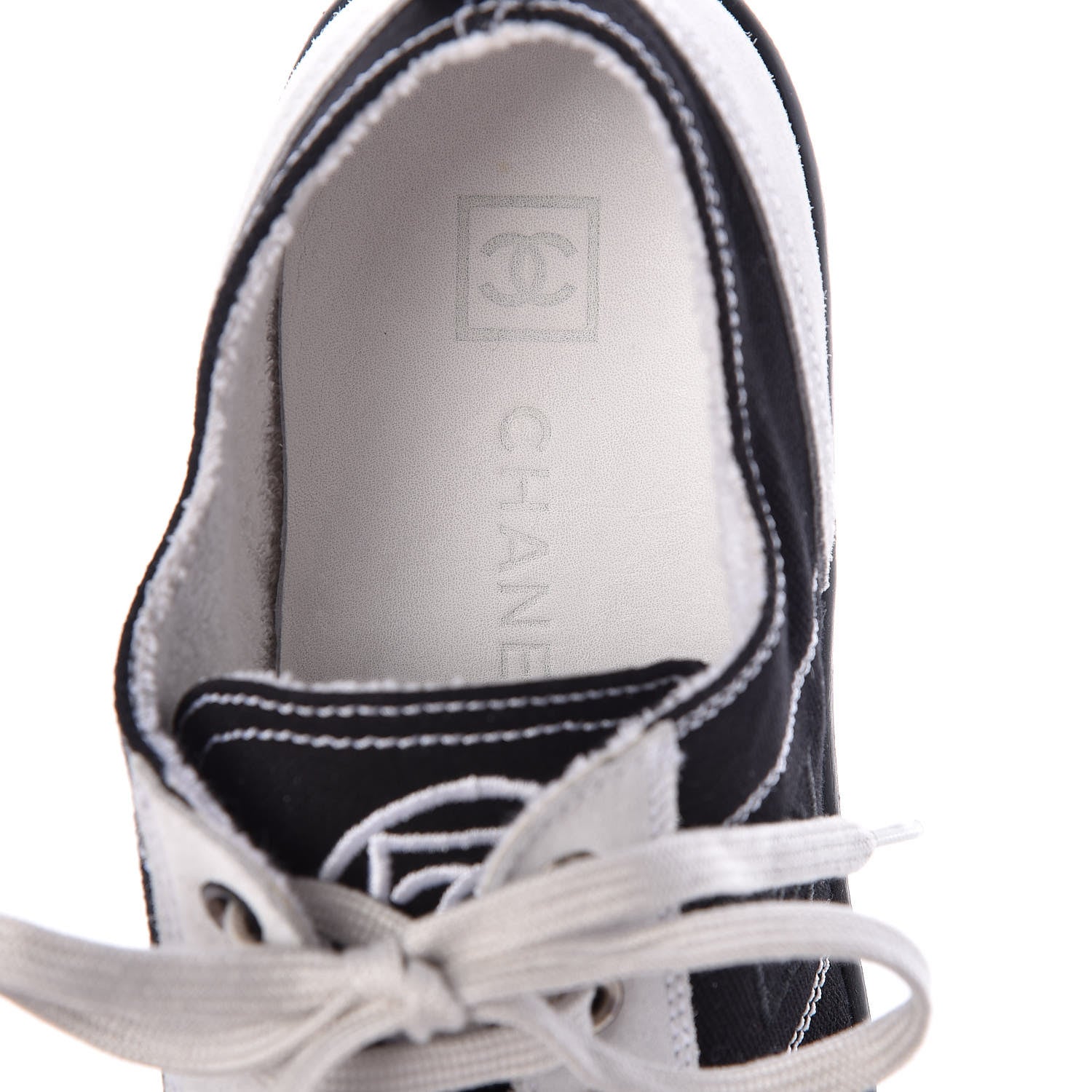 Chanel Canvas Suede Womens Lace Up Sneakers 41 White Black 5 of 7