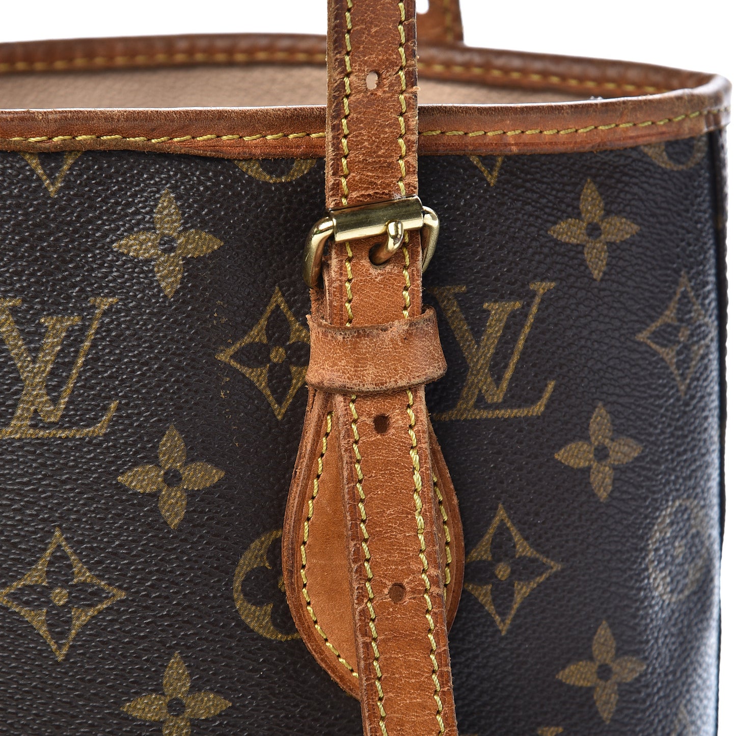 Monogram Petit Bucket 23