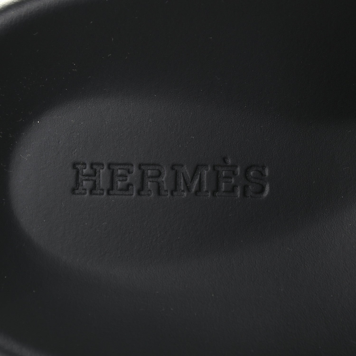 Hermes Calfskin Mens Chypre Sandals 45 Naturel Safari Black 14 of 15