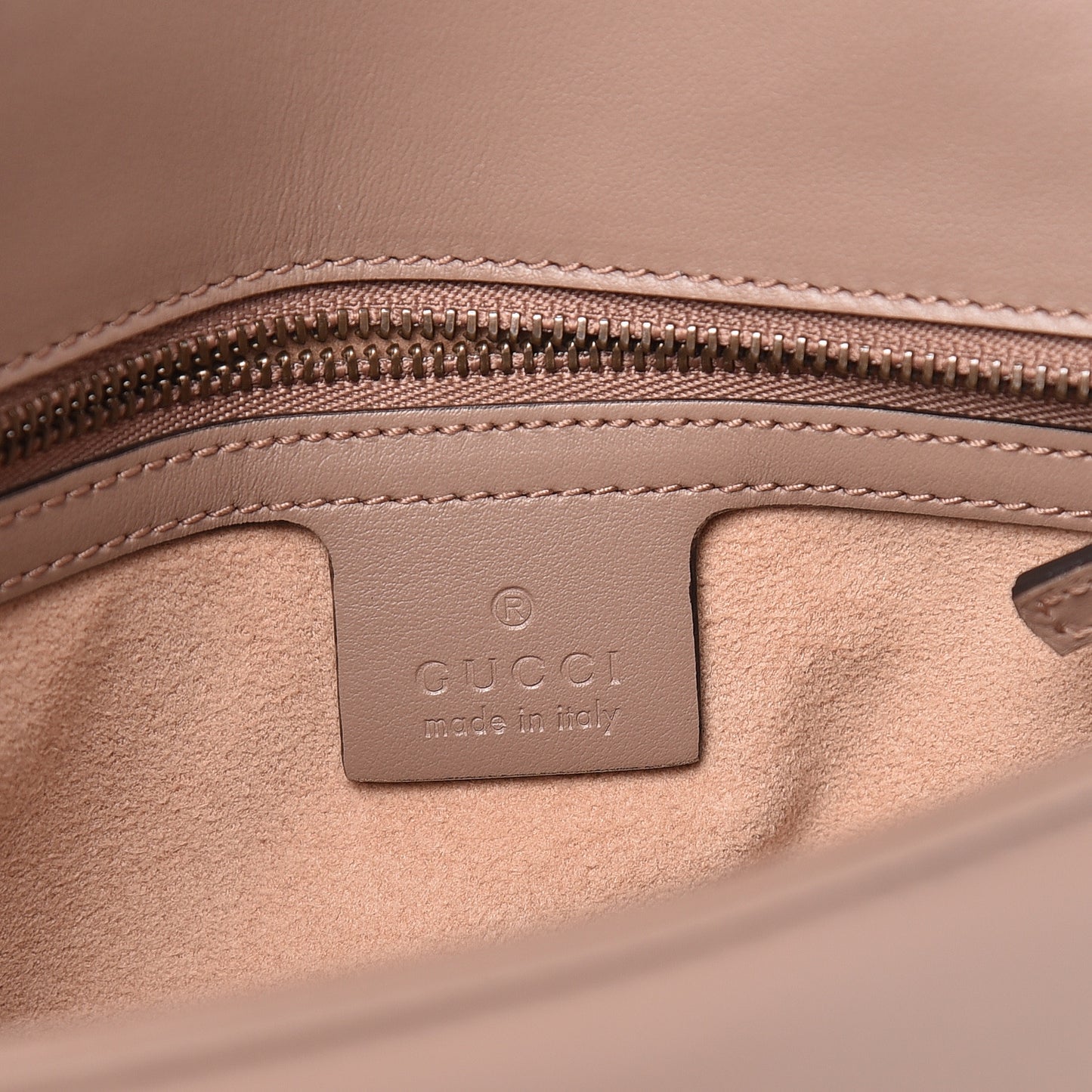 Calfskin Matelasse Small GG Marmont Shoulder Bag Porcelain Rose