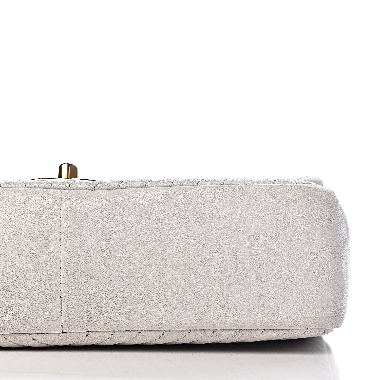 Chanel Calfskin Surpique Chevron Small Flap White 27 of 34