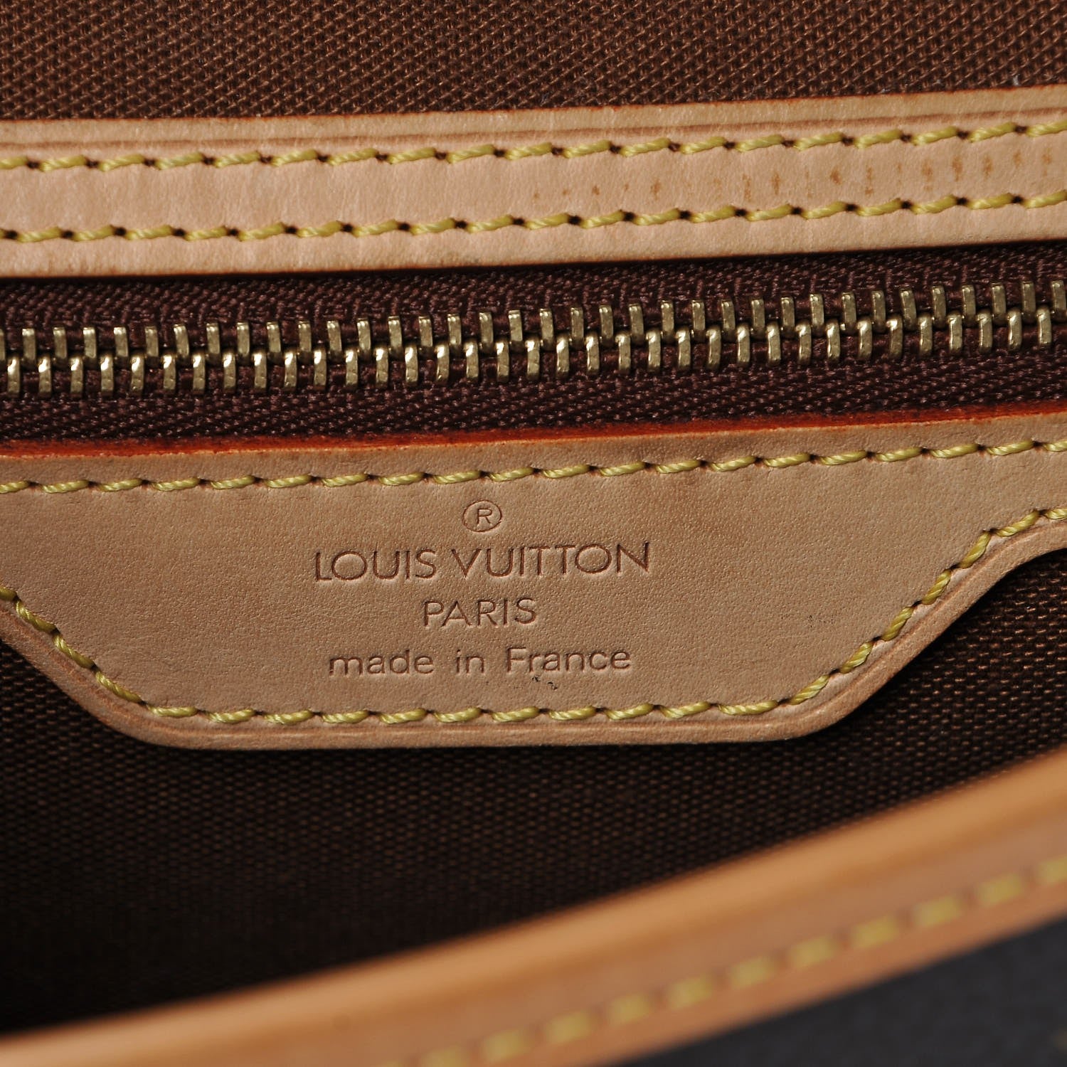 Louis Vuitton Monogram Sologne 6 of 6