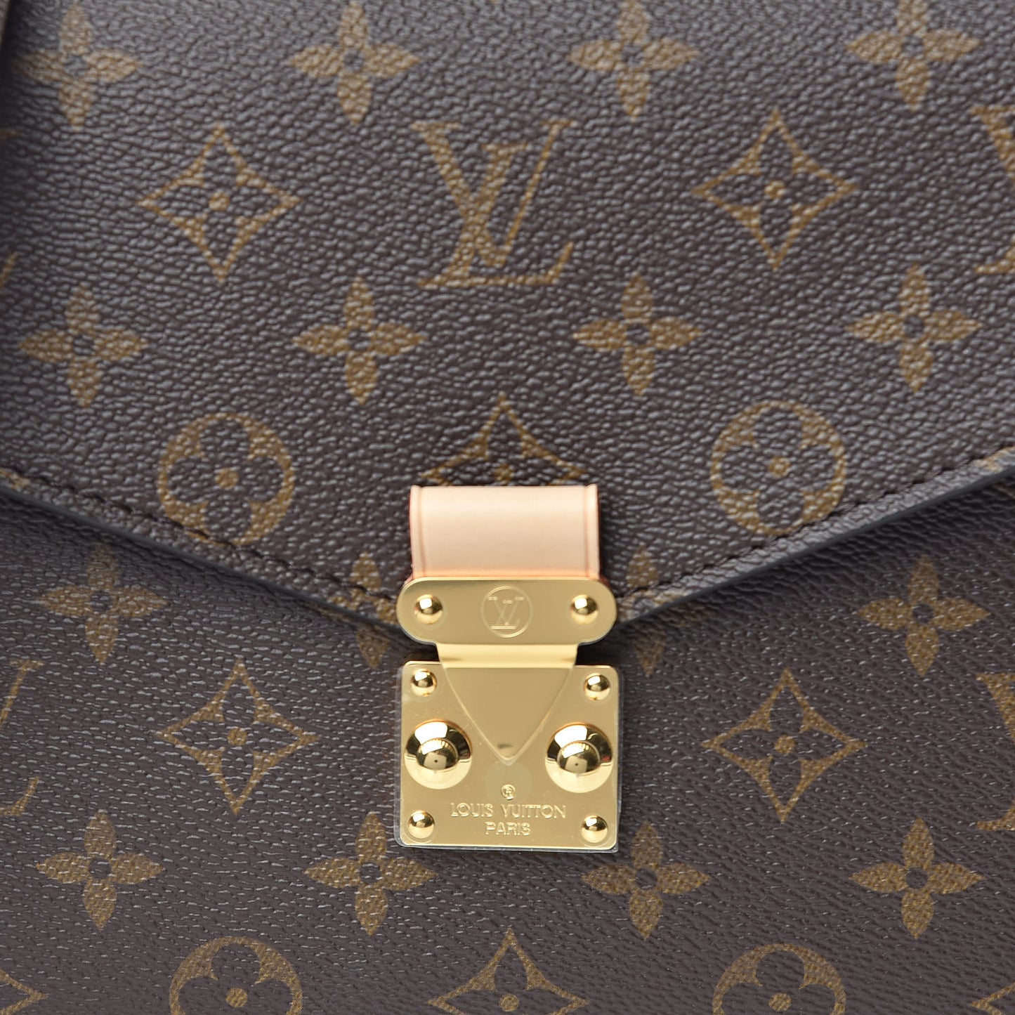 Monogram Pochette Metis