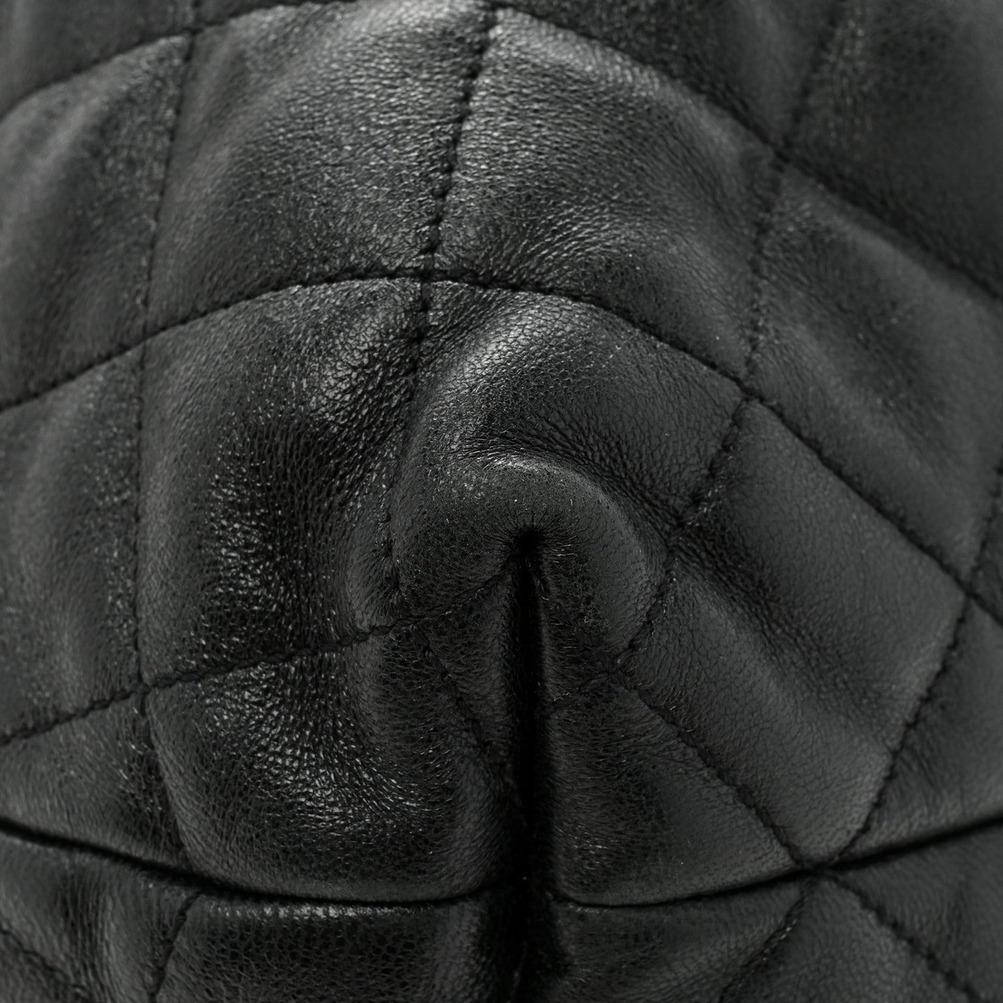 Lambskin Quilted Maxi Icare Shopping Tote Black