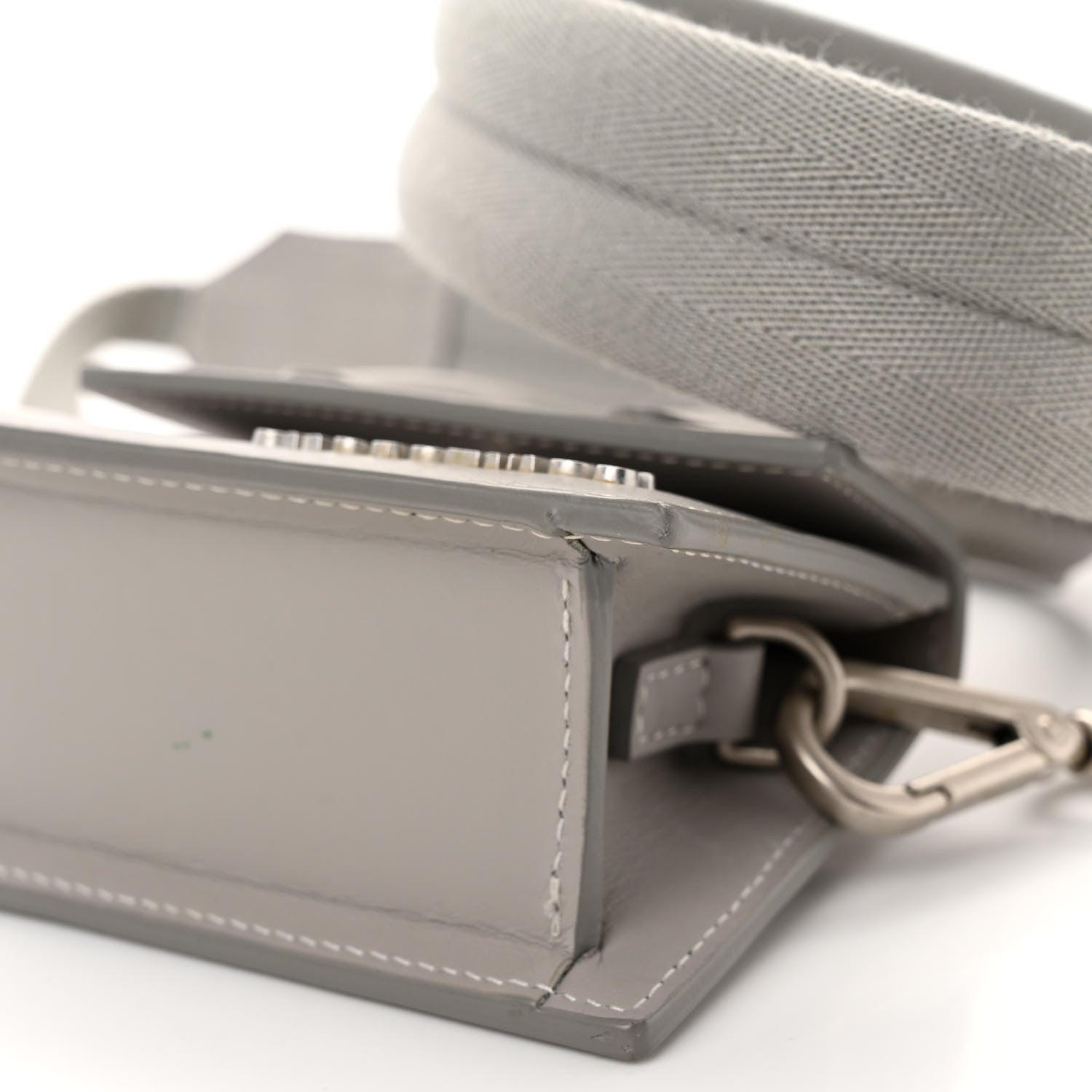 Jacquemus Smooth Calfskin Le Chiquito Homme Grey 9 of 9