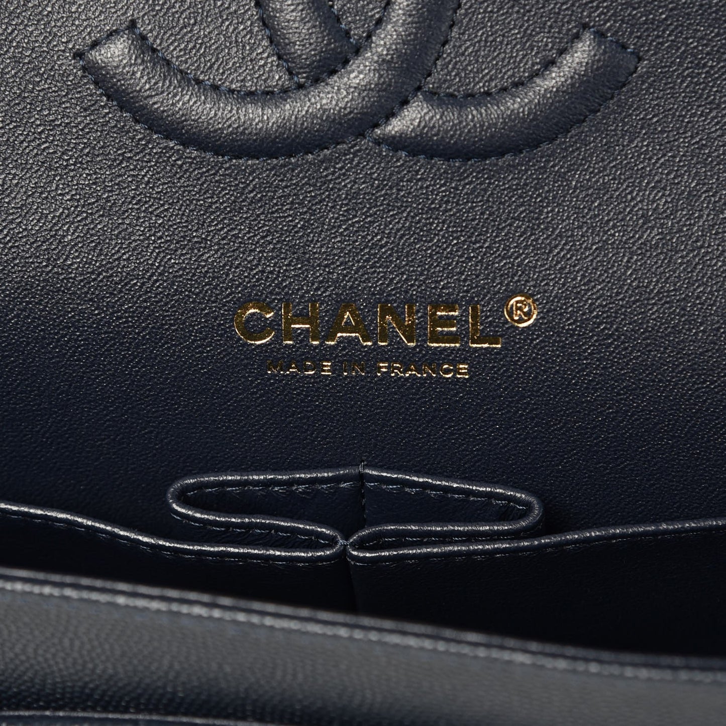 Caviar Quilted Medium Double Flap Navy
