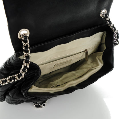 Chanel Washed Lambskin Quilted Large Chain Around Messenger Black 5 of 7