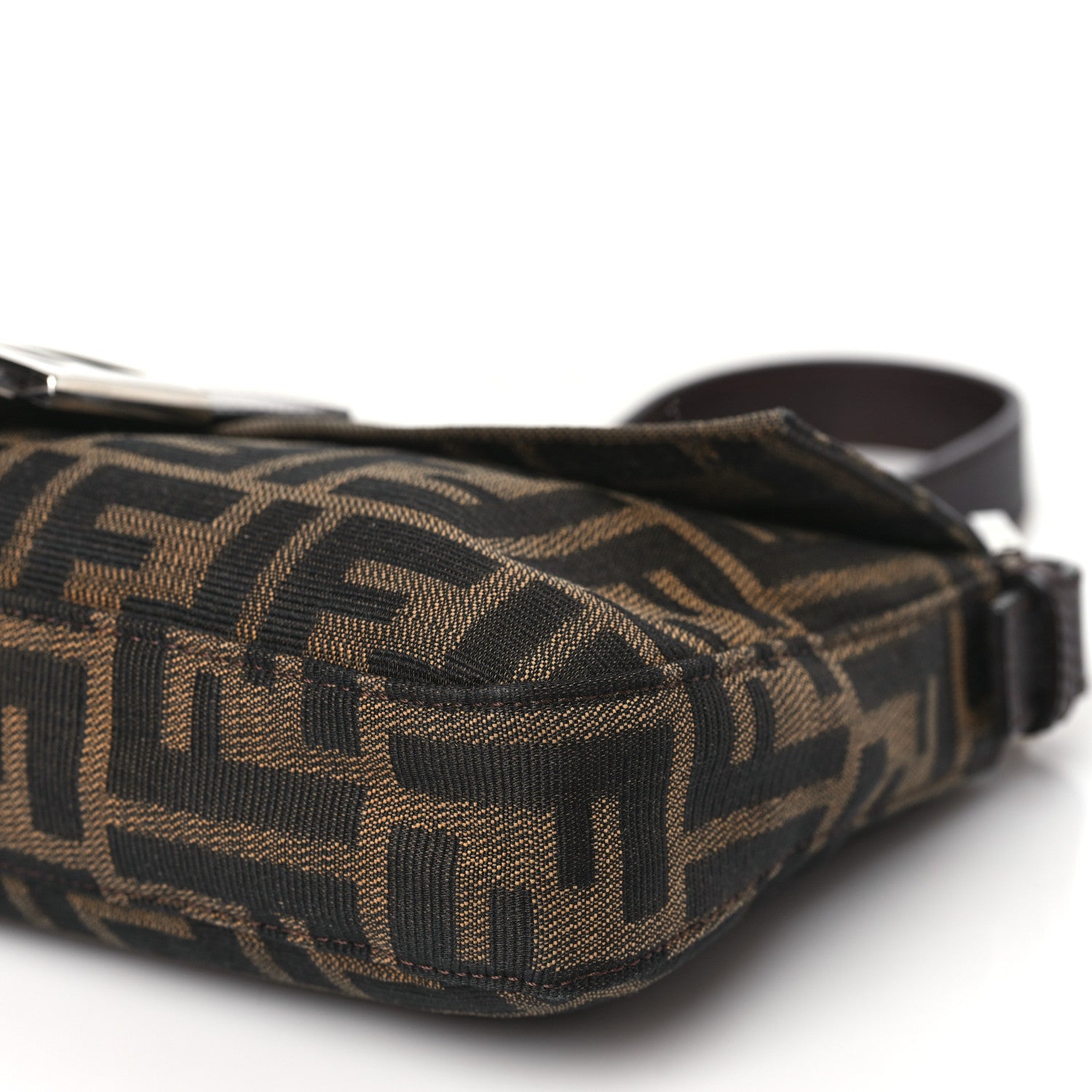 Fendi Zucca Baguette Tobacco 9 of 11