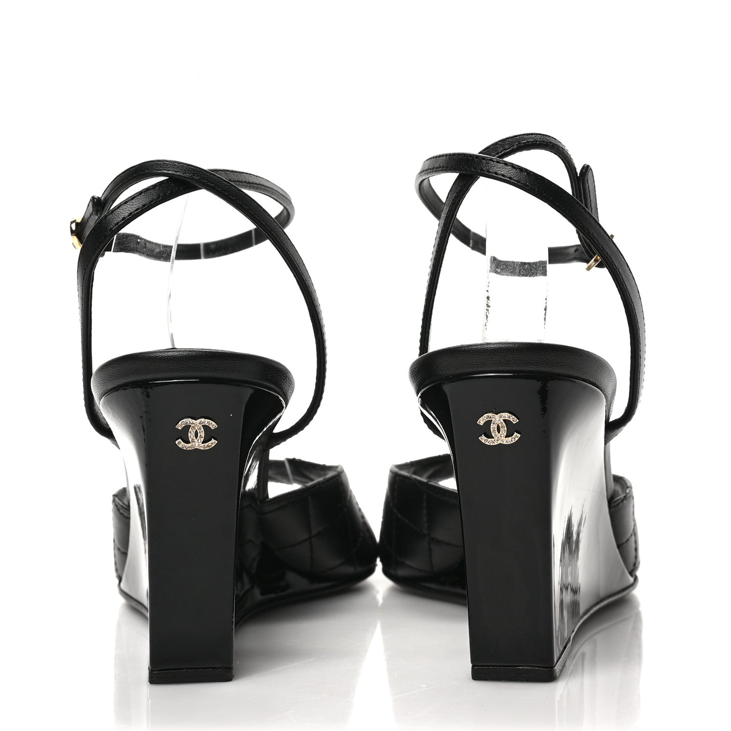Lambskin Patent Quilted Wedge Sandals 39 Black