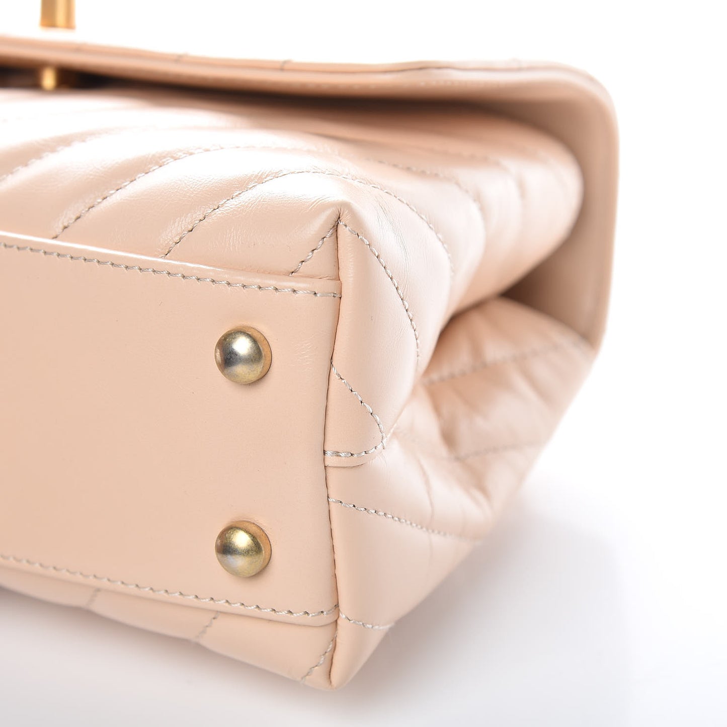 Calfskin Lizard Chevron Quilted Mini Coco Handle Flap Beige