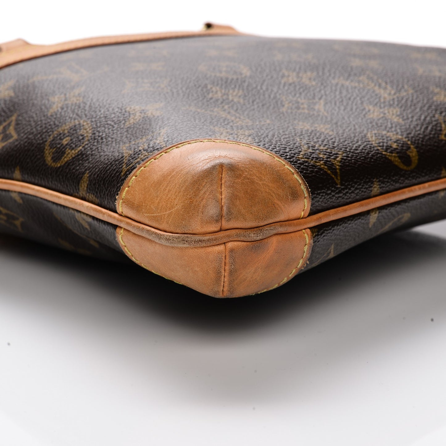 Monogram Sac Coussin GM