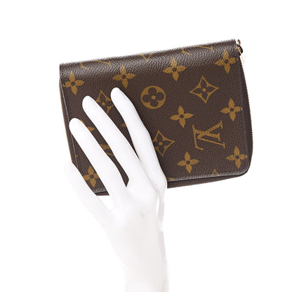Louis Vuitton Monogram Zippy Passport Agenda 2 of 8