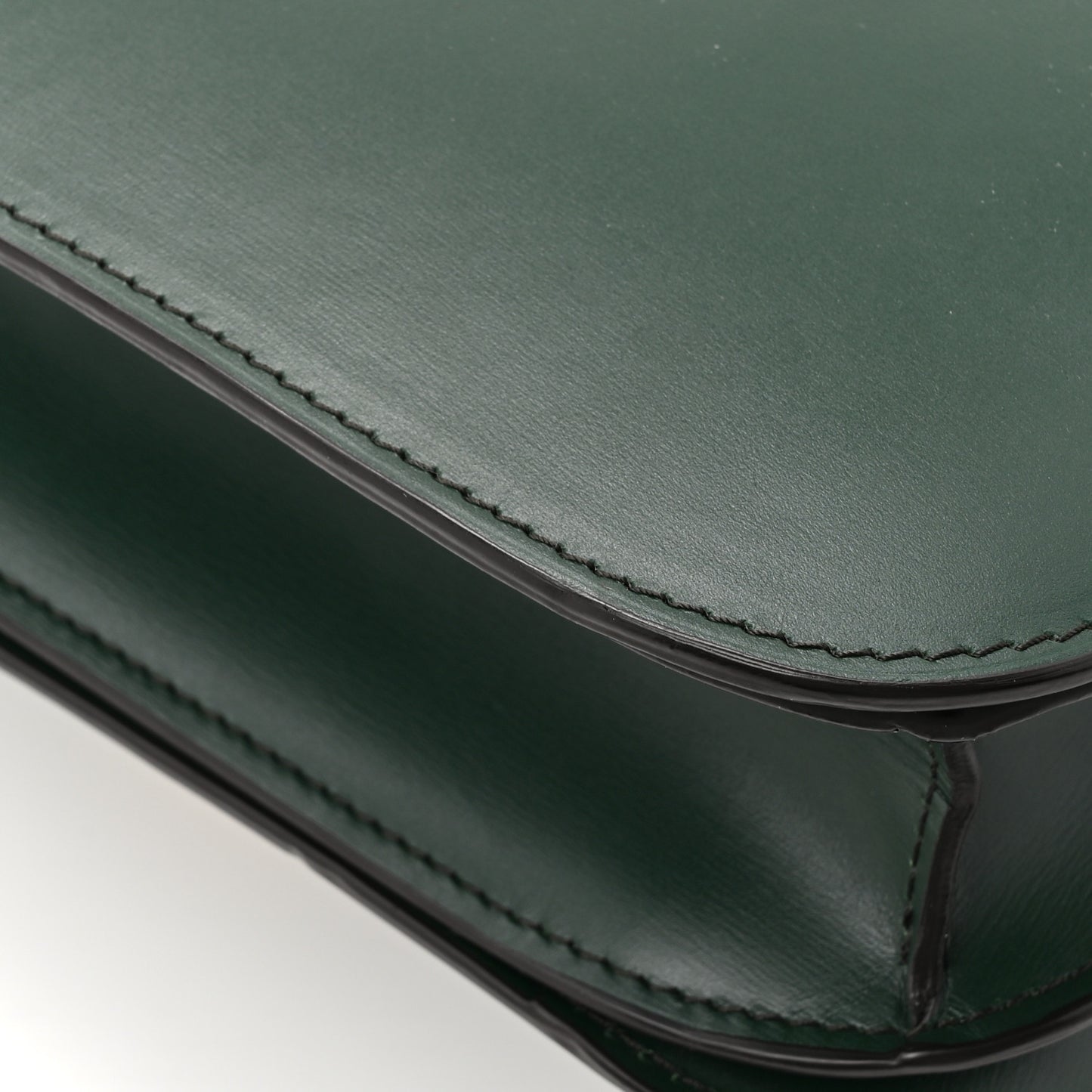 Box Calfskin Classic Box Medium Flap Bag Amazone