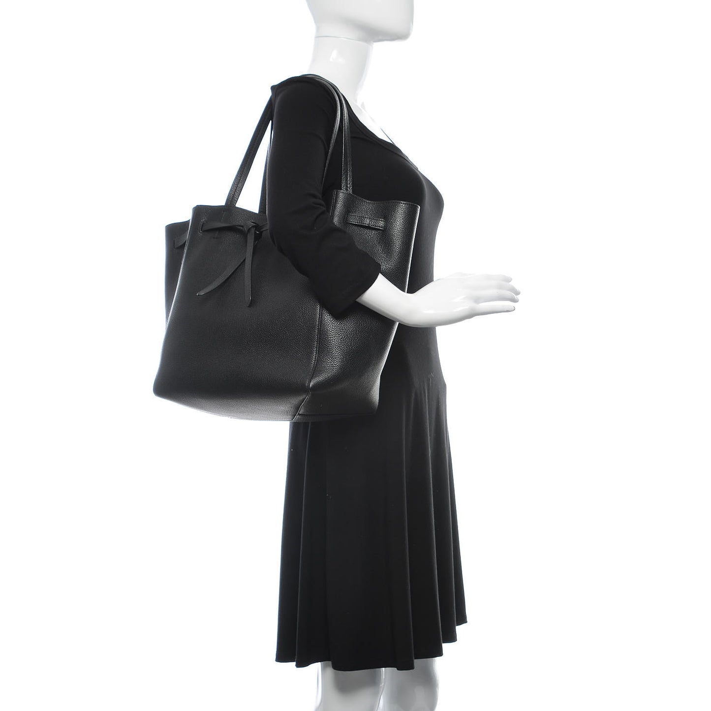 Soft Grained Calfskin Small Belt Cabas Phantom Black