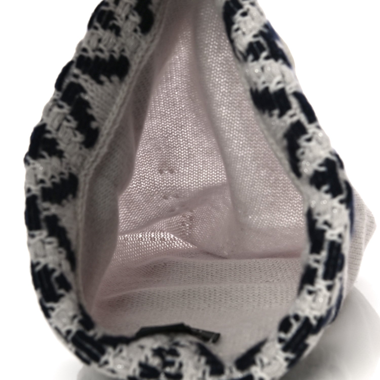 Chanel Cashmere Blend CC Beanie Hat White Navy Blue 4 of 7