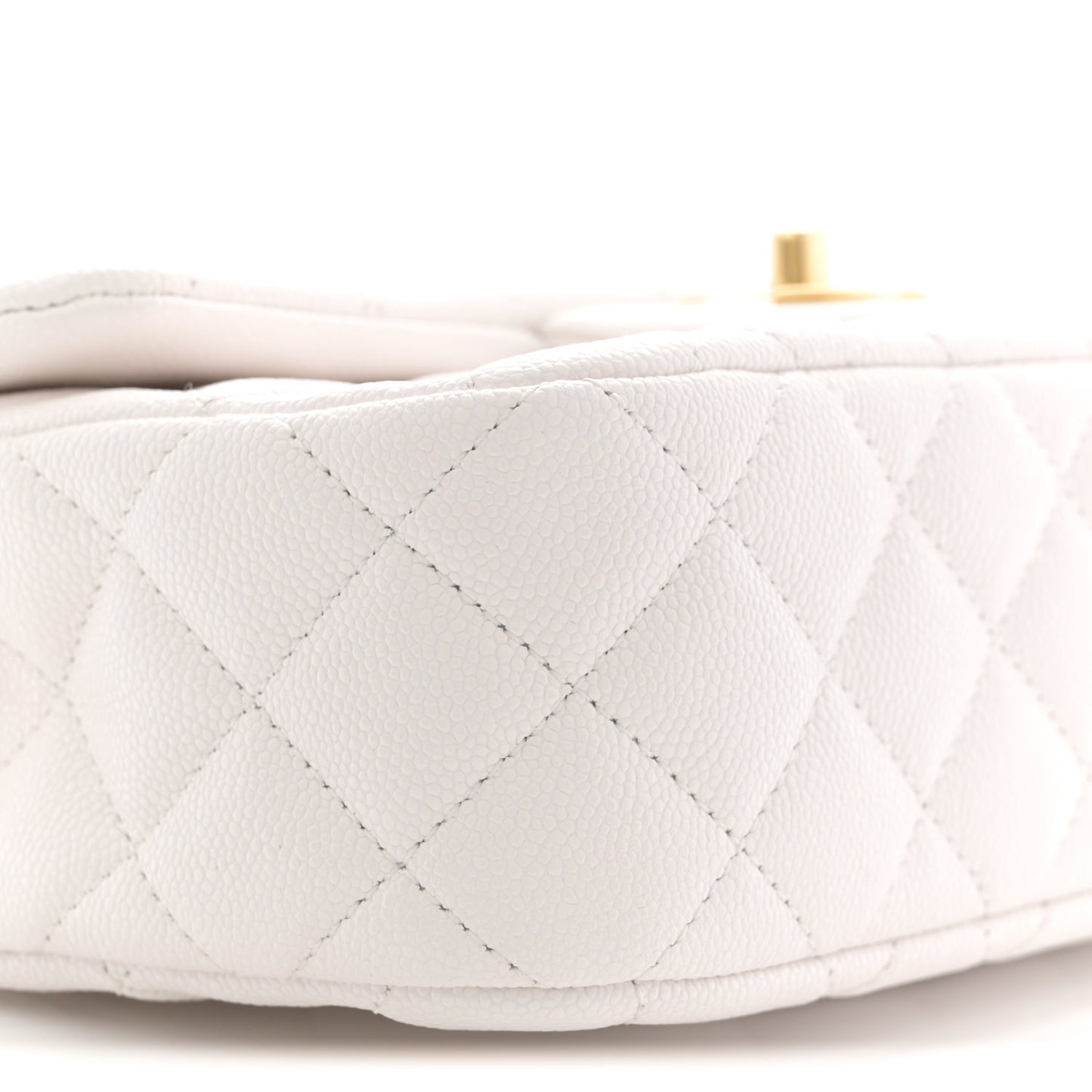 Caviar Quilted Small Handy CC Flap White