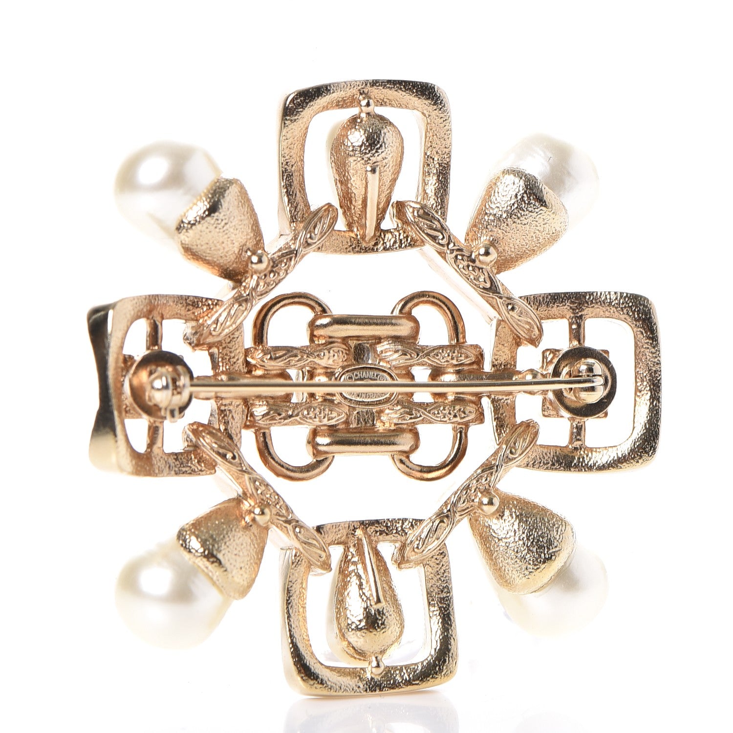 Chanel Gripoix Pearl Brooch Gold 3 of 5