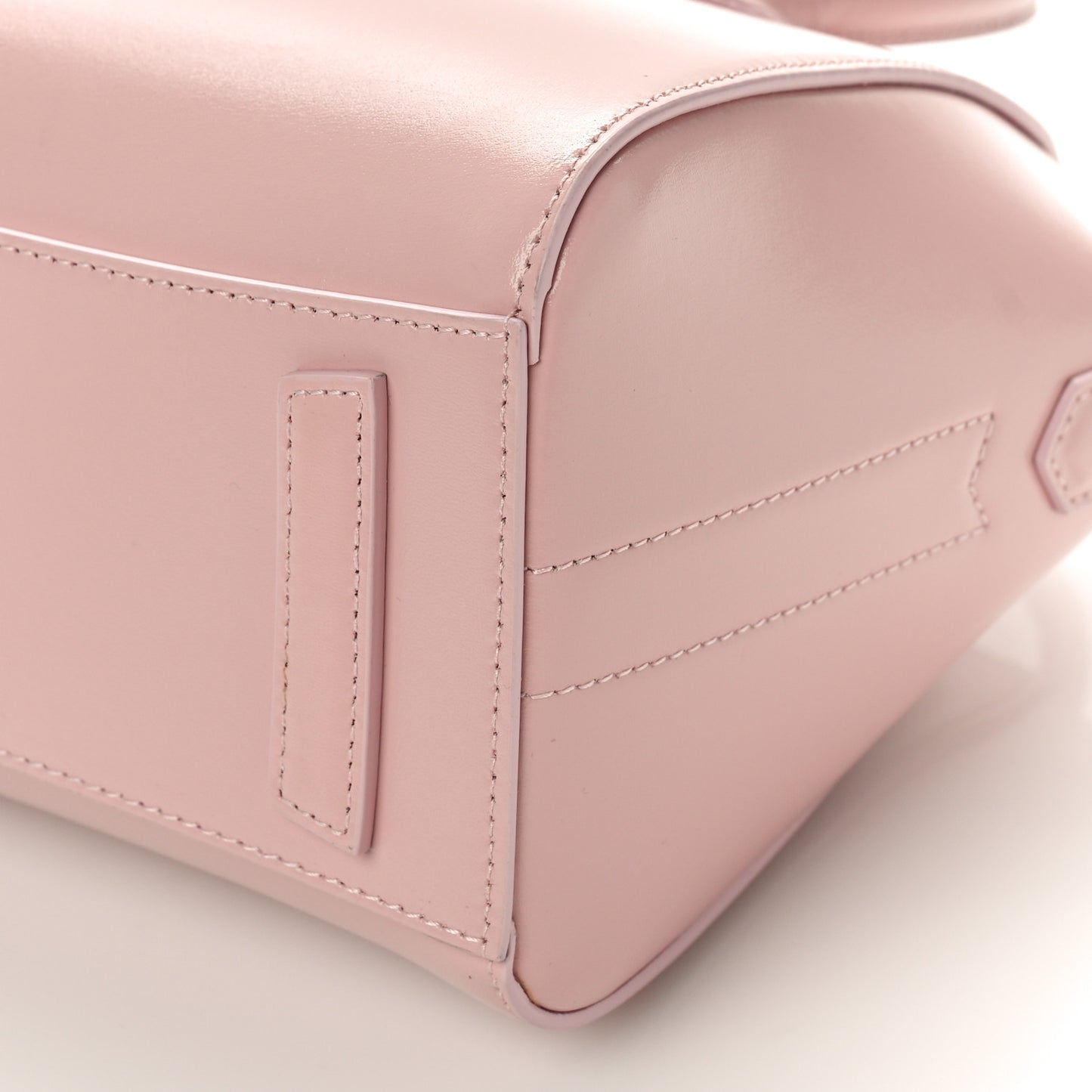 Shiny Lord Calfskin Mini Antigona Blush Pink