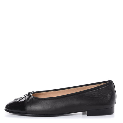 Chanel Lambskin Patent Cap Toe Ballerina Flats 38.5 Black 1 of 7